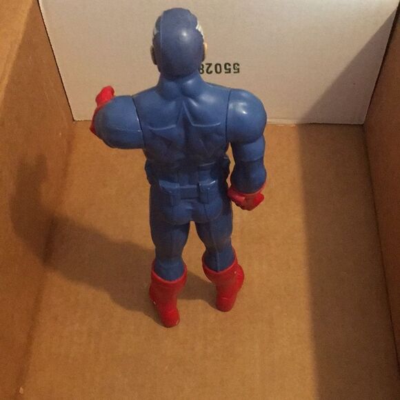 Captain America - Picture 4 of 10